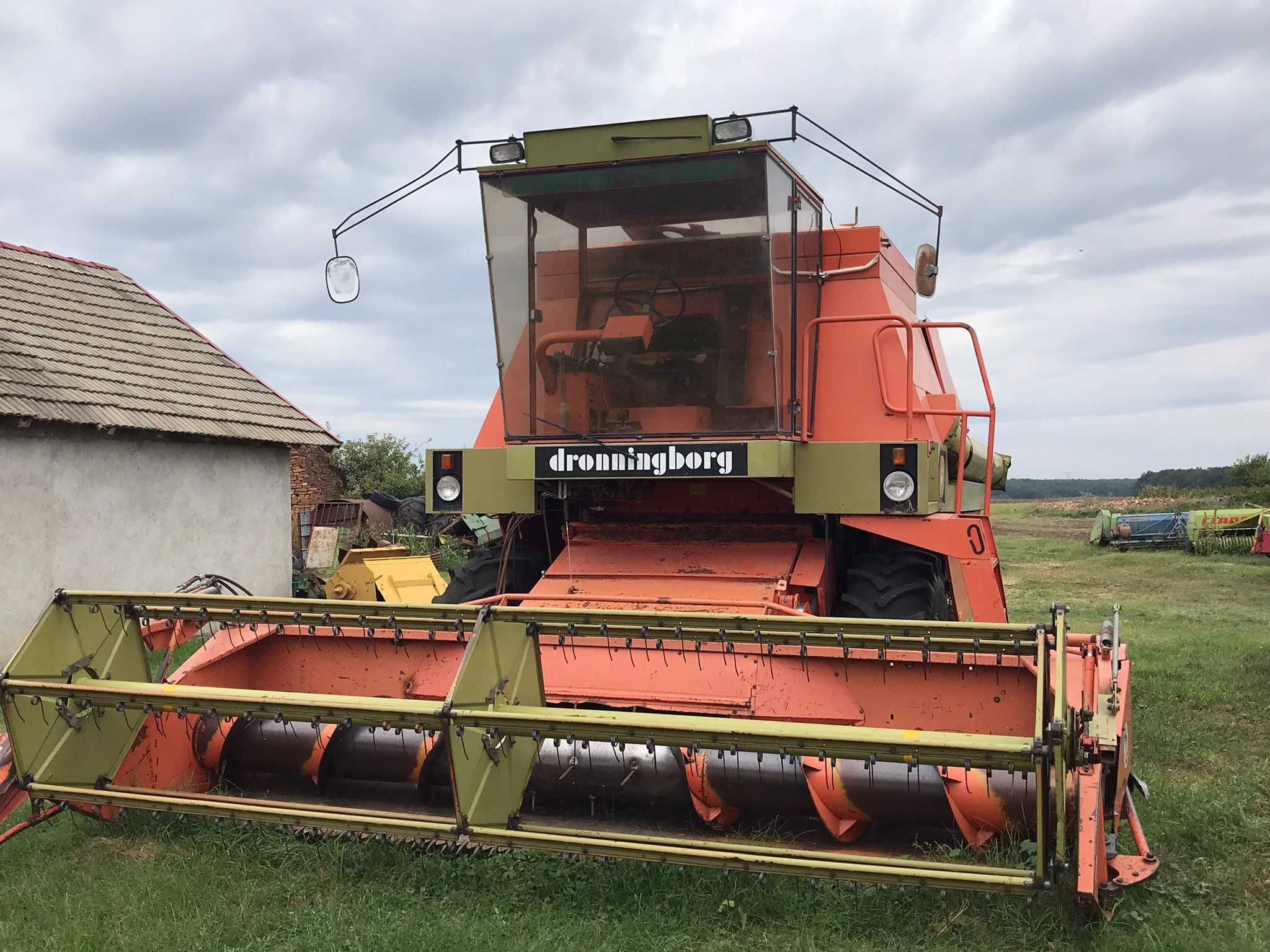 Combina Dronninborg D7000/Massey Ferguson 27 Hidrostatica