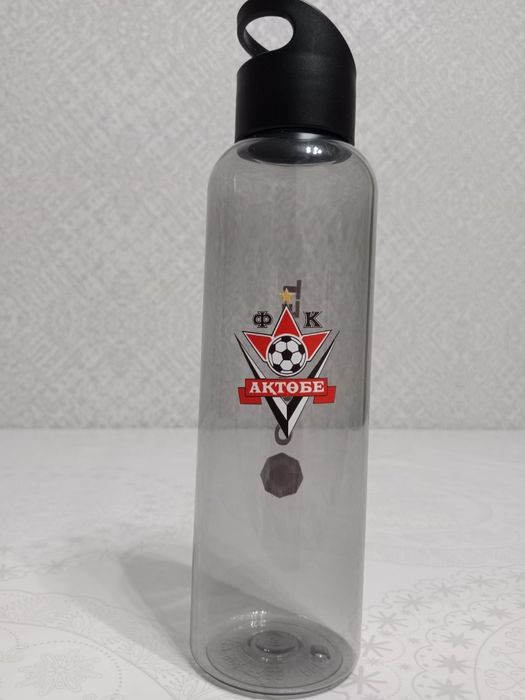 Продам бутылку для воды