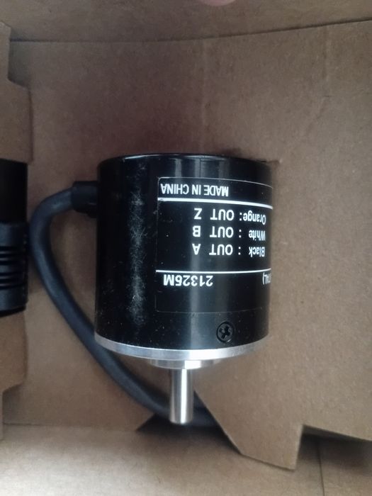 Энкодер E6B2-CWZ6C