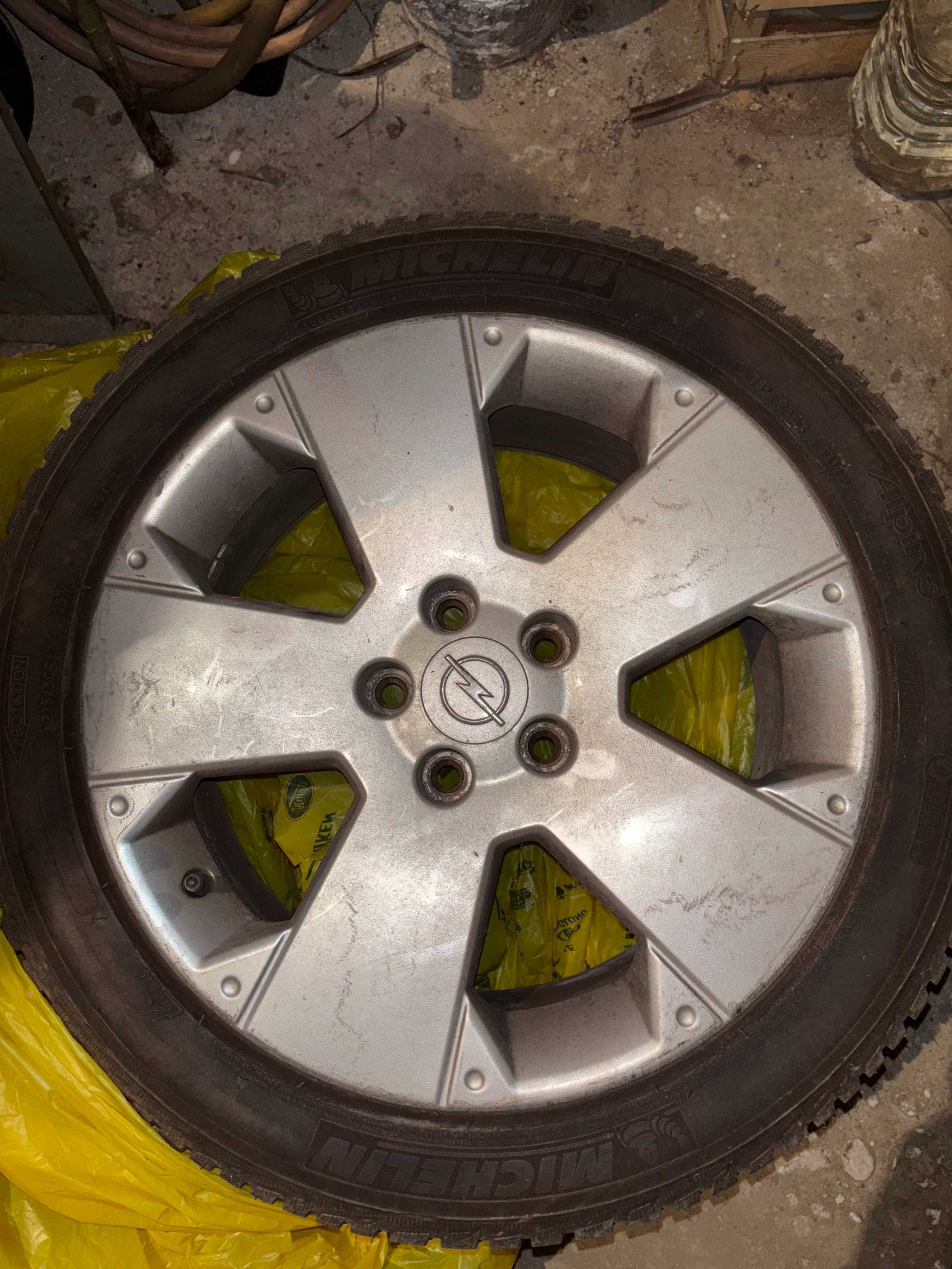 Джанти със зимни гуми Opel OPC 215/50 R17