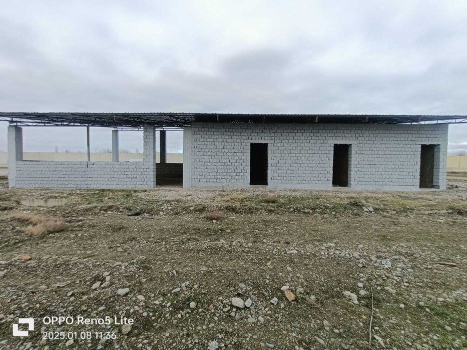 Продаётся 0,99 га. производственная база. Чиноз/  0.99公頃生產用地出售。 Chinoz