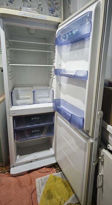 Продам холодильник Бирюса