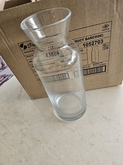 Нови чинии ледарки,,гарафи,бурканчета сметници,басани