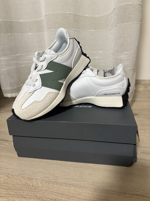 Детски маратонки new balance 327