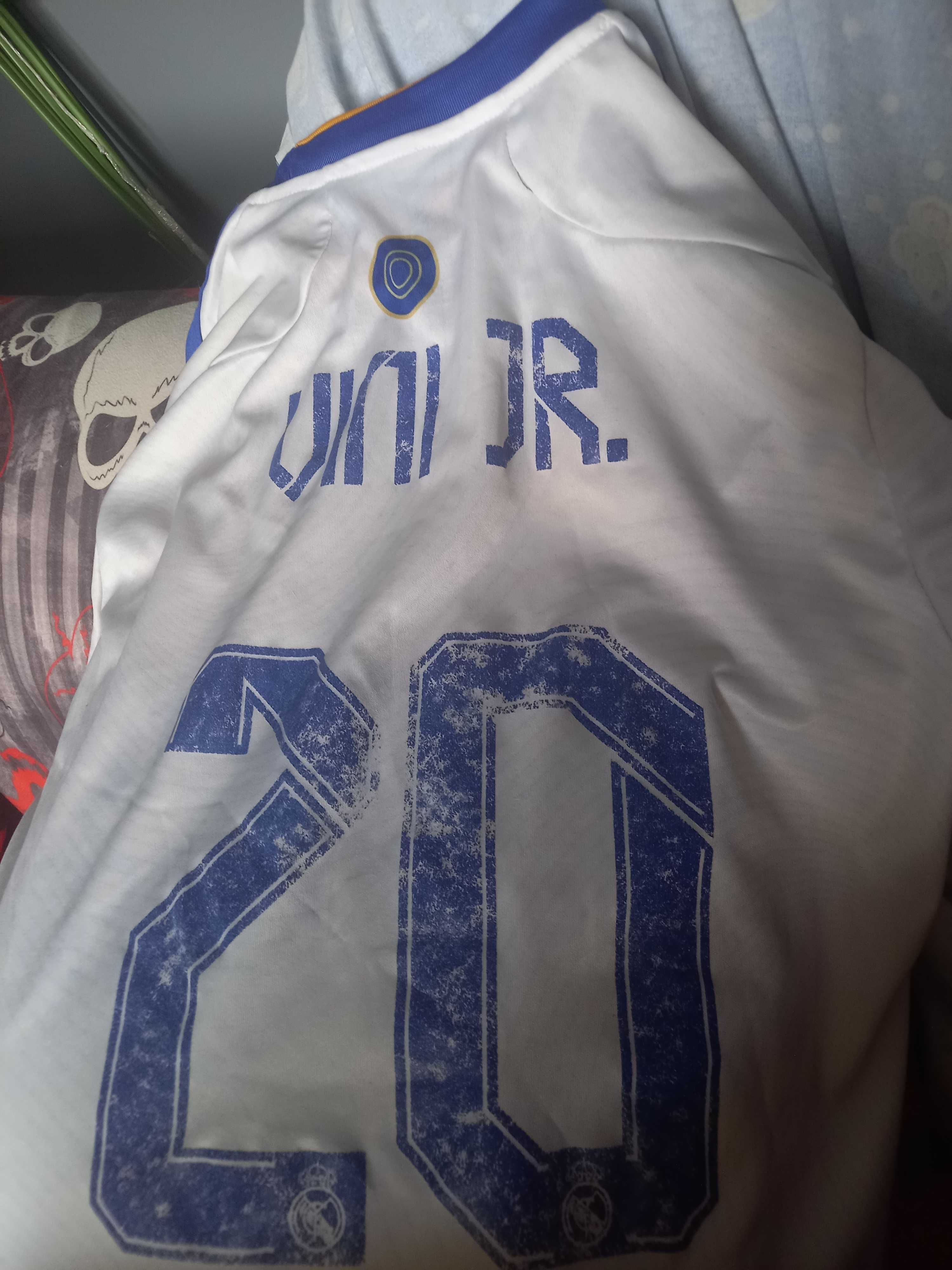 Тениска на Реал Мадрид Вини