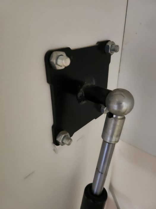 Падащо легло за спестяване на простраства в апартамента