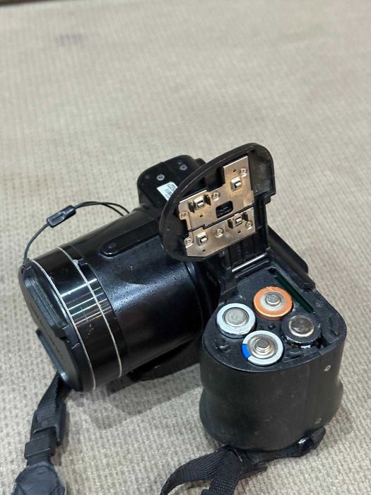 Aparat foto compact SAMSUNG WB100 16mp 26x zoom wide