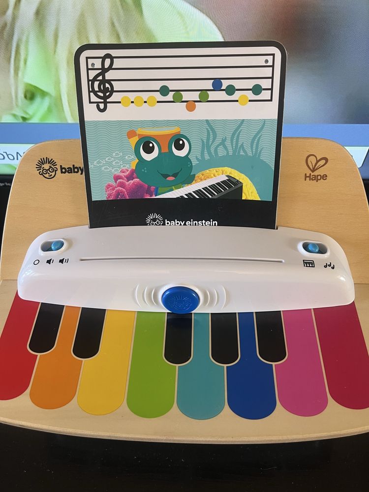 Пиано на бранда Hape