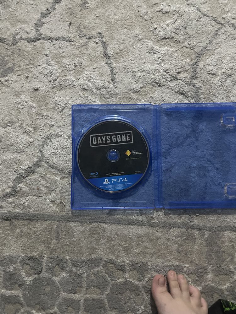Продам игру на PlayStation4 совместима с PlayStation5 Days Gone