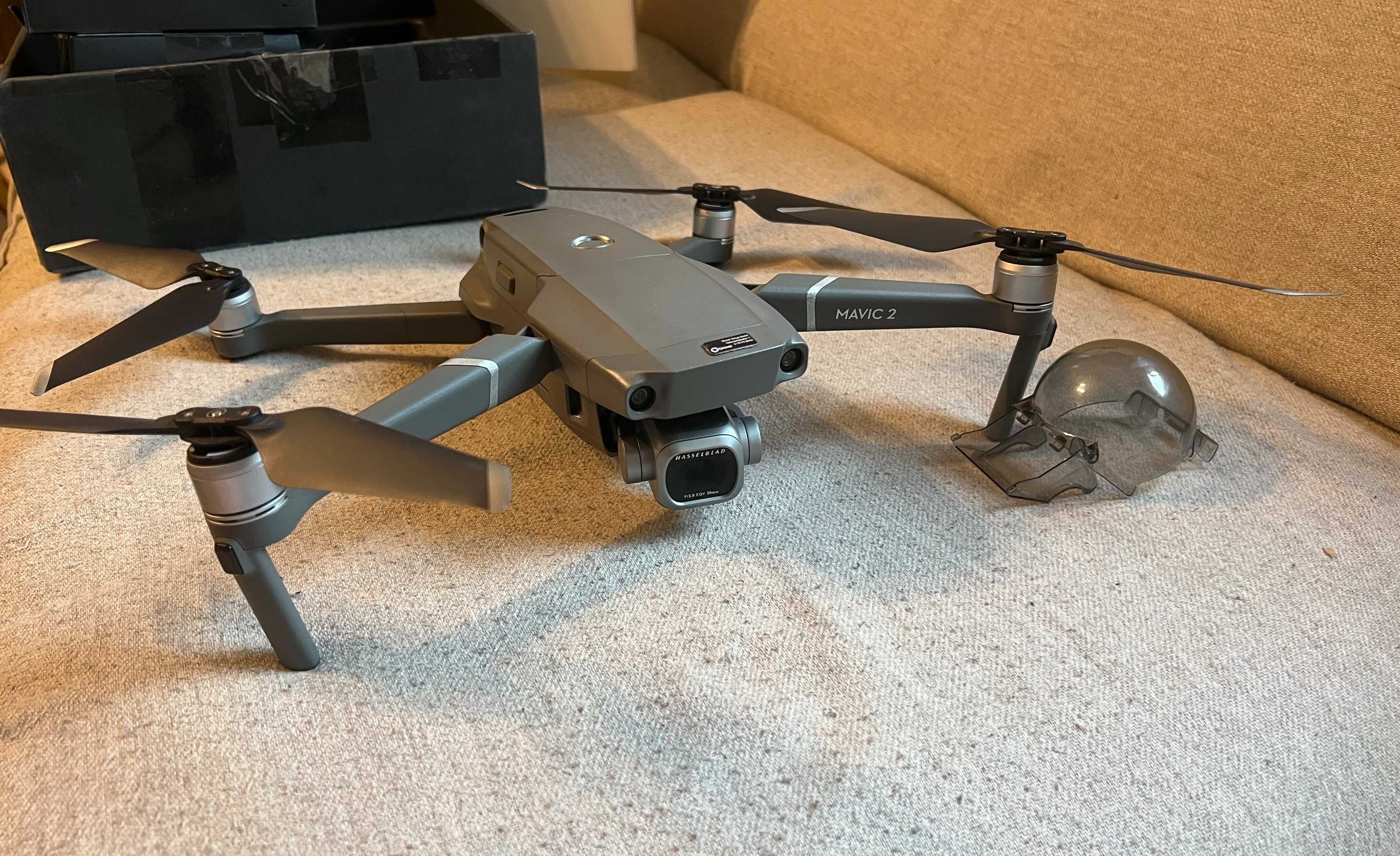 Drona DJI Mavic 2 Pro 4K - stare foarte buna - cutie - 2 baterii