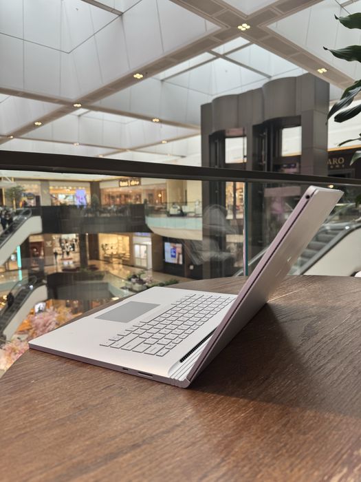 Microsoft Surface 3 - 16/3K/IPS/1660ti/32/1Tb