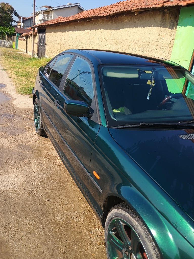 BMW 318i.  Бензин и газ