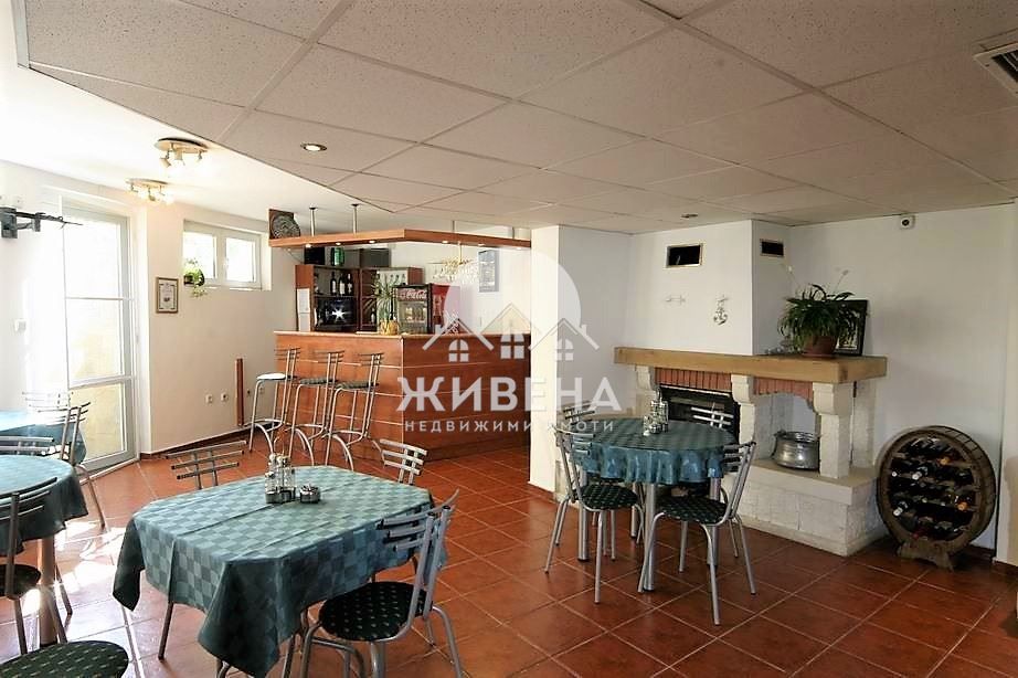 Продава се Хотел в к.к. Св.Св. Константин и Елена - 725 кв.м за 1366 €/кв.м - Снимка #8