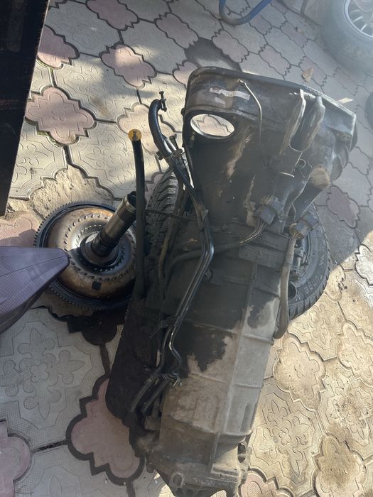 Продам каробку от субару