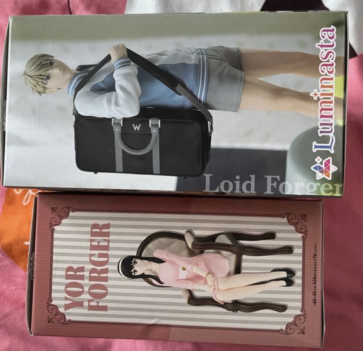 Spy x Family figurine Loid si Yor Forger
