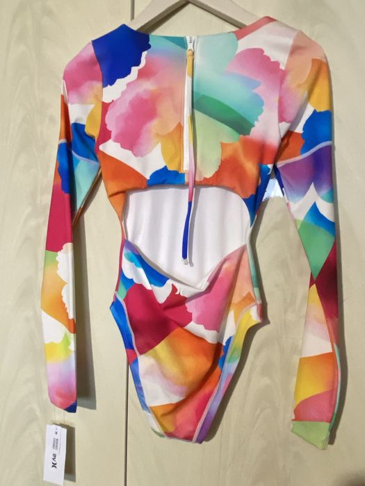 Сърф Ликри и Бански костюми Billabong, Rip Curl и Hurley