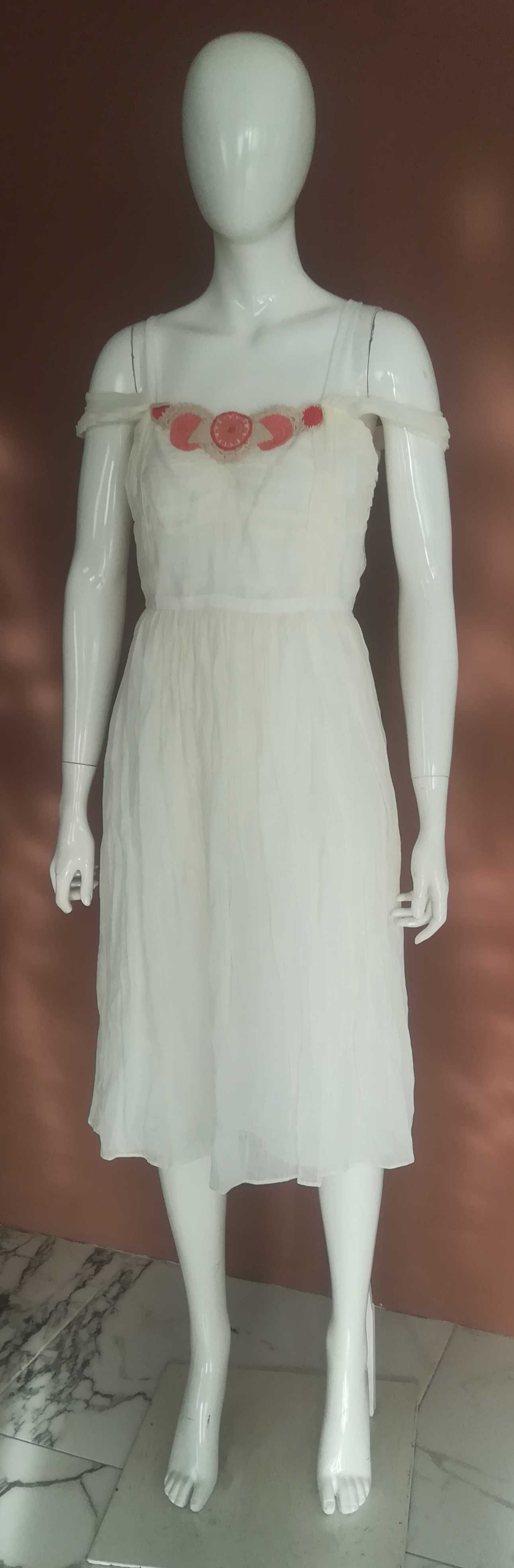 Rochie Vanesa Bruno nouă