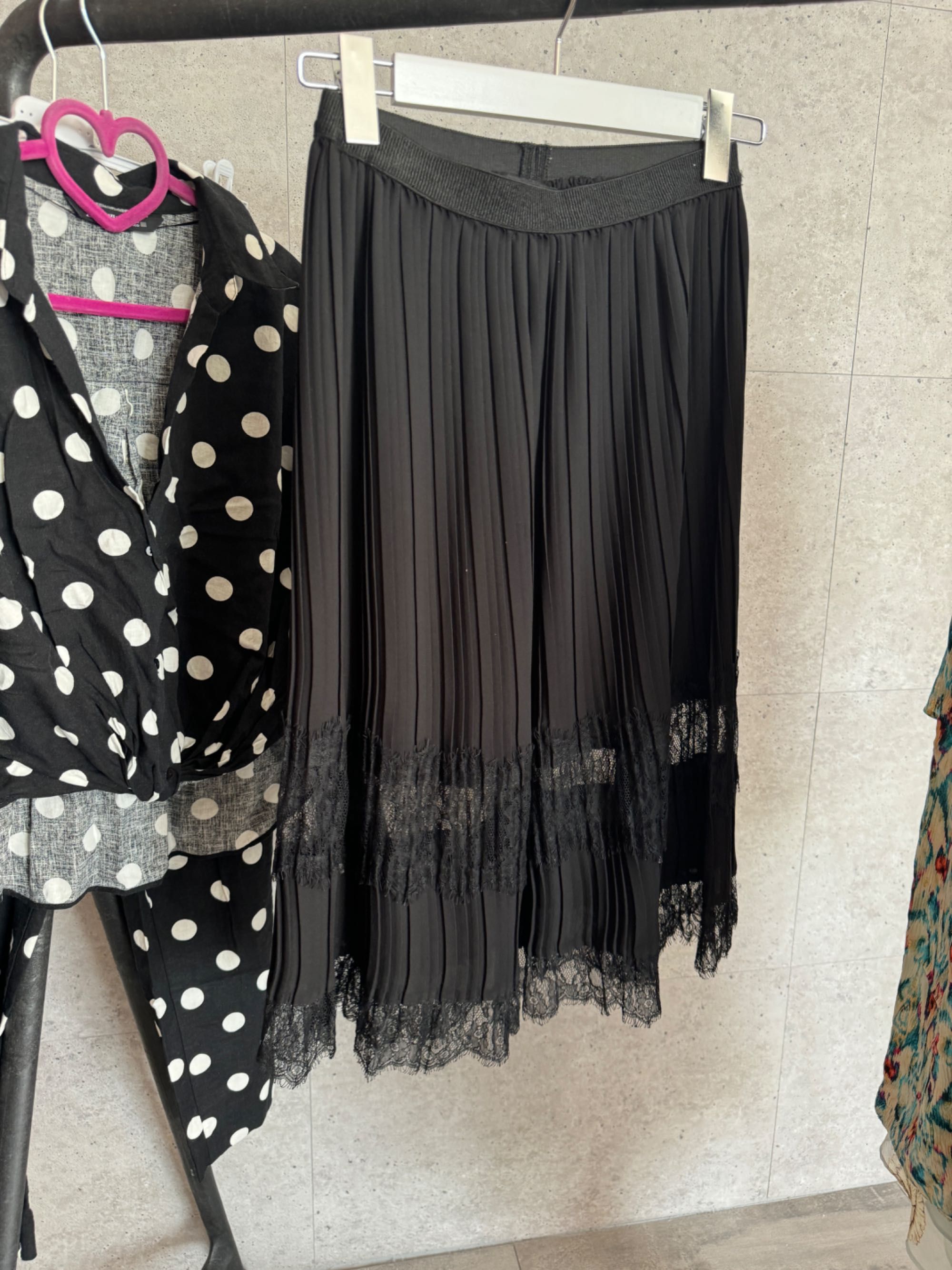 ZARA комплекти , дрешки