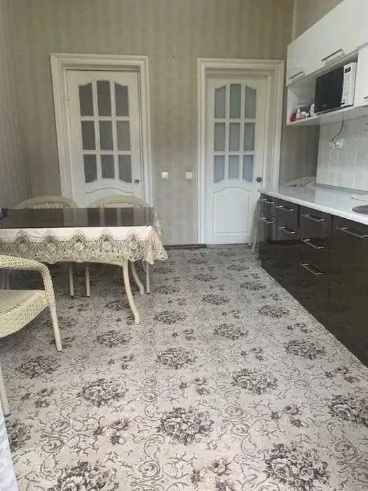 Продается участок 3 сотки Яккасарайский район _6 комнат