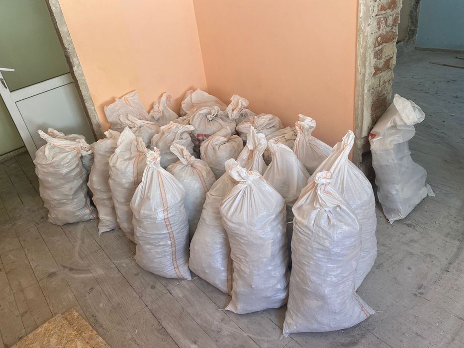 debarasare apartament curte gradina curatenie moluz