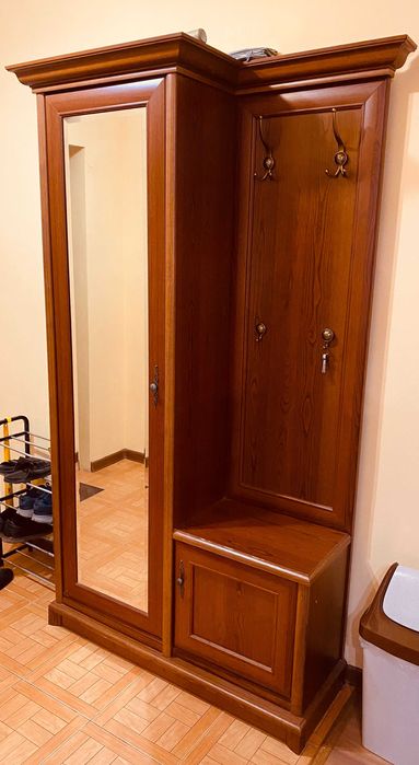 Шкаф Гербор для прихожей