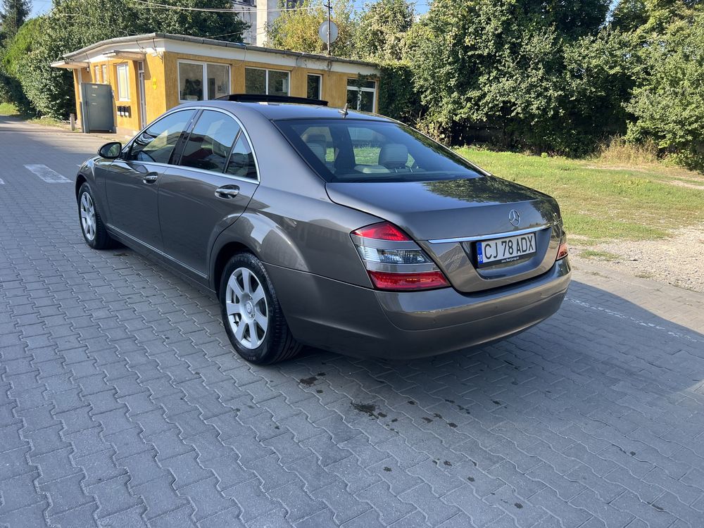 s Class 320 CDI Superb pt. Cine apreciază modelul