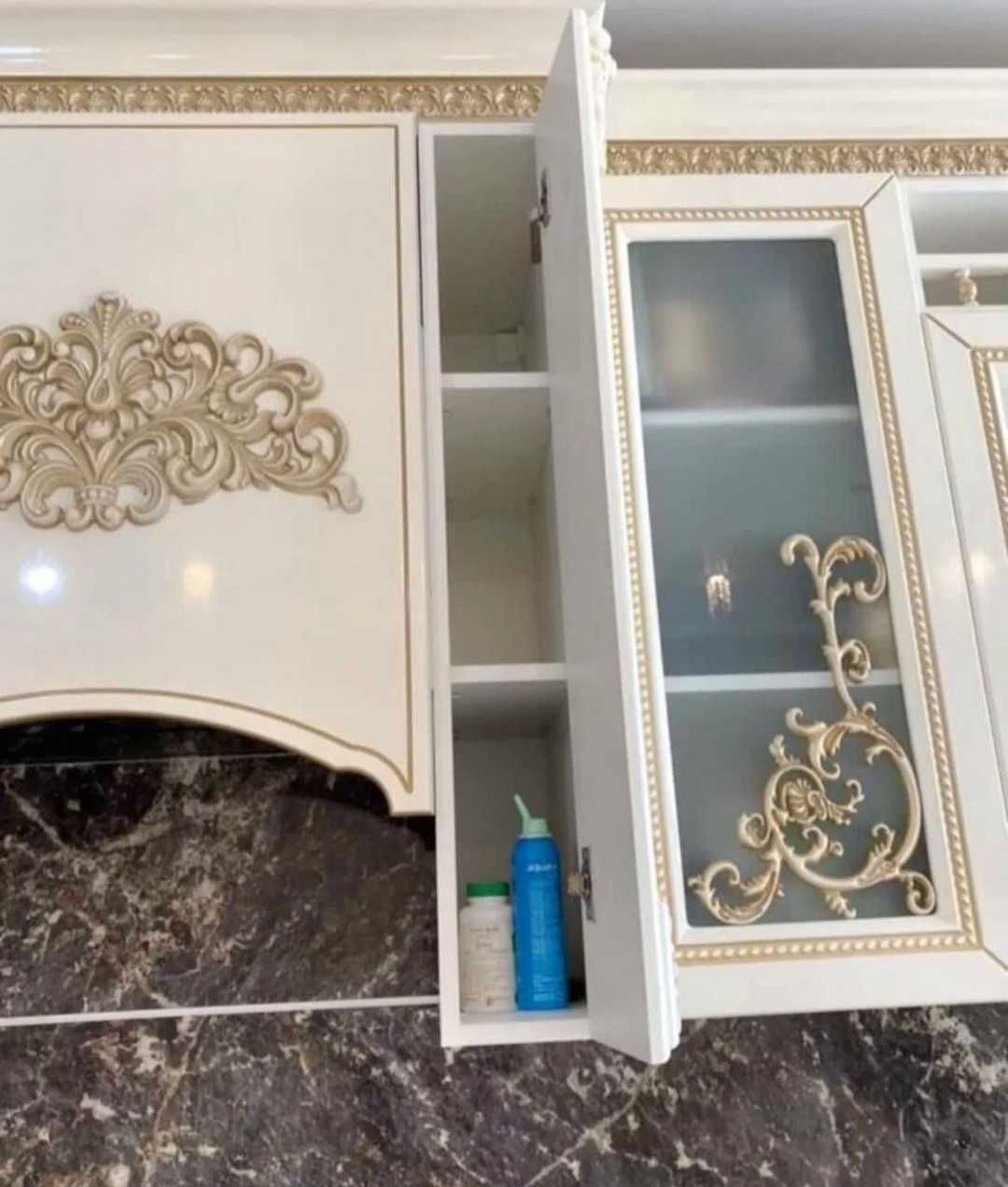 Продам кухонный гарнитур.
