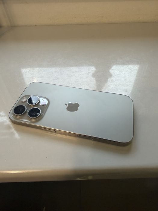 Iphone 16 pro utilizat
