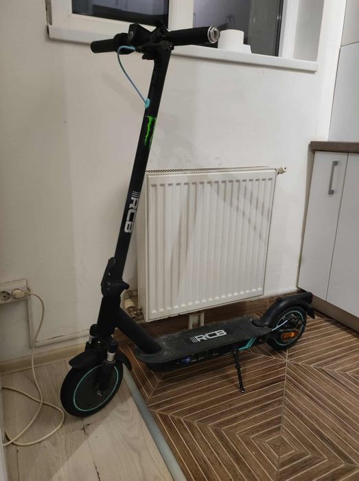 Trotinetă electrică cu 4 trepte viteza, 350w, 25km/h