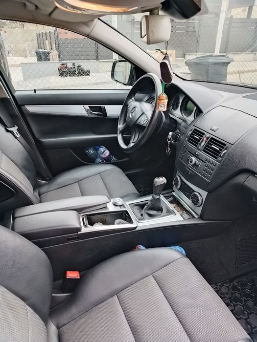 Мерцедес С220 170 коня