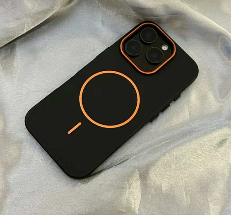 чехолы для iPhone 13