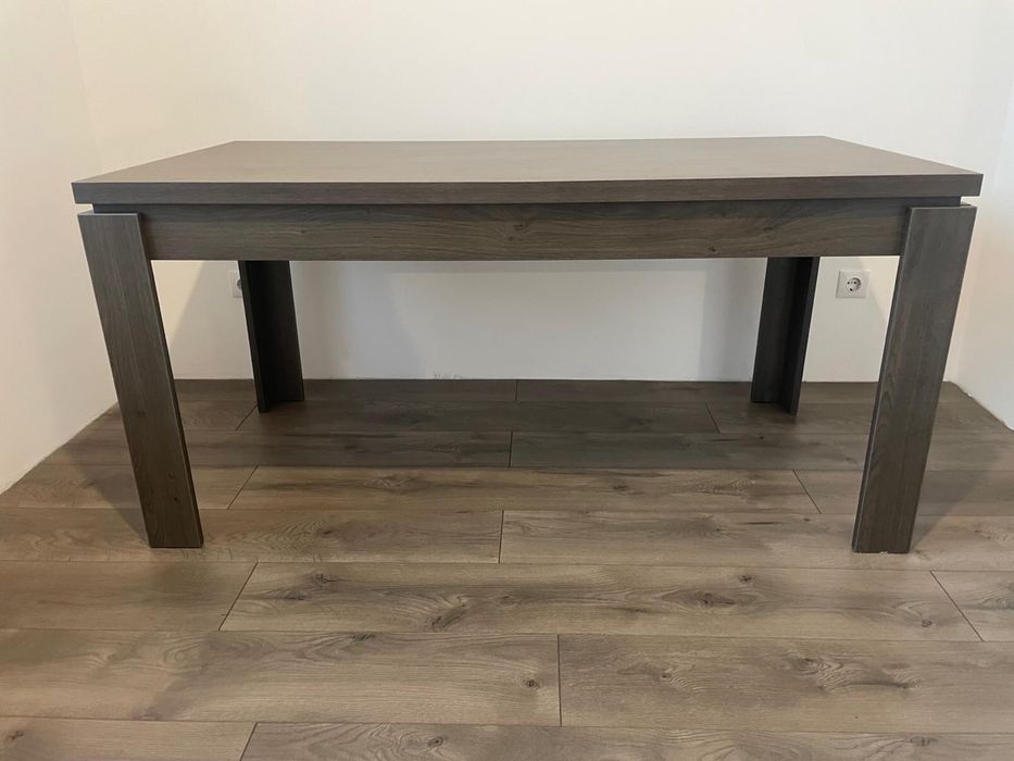 Masa living / bucatarie