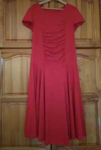 Червена памучна рокля