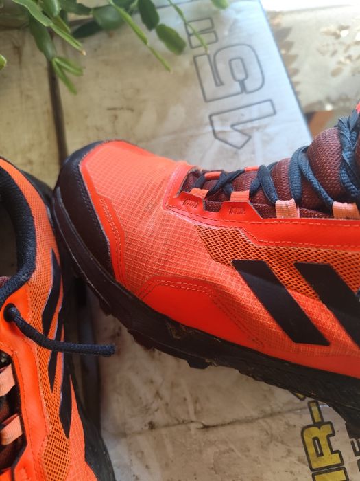 Мъжки зимни обувки Adidas