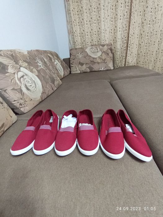 Распродажа новые кеды женские размеры 37,38,39