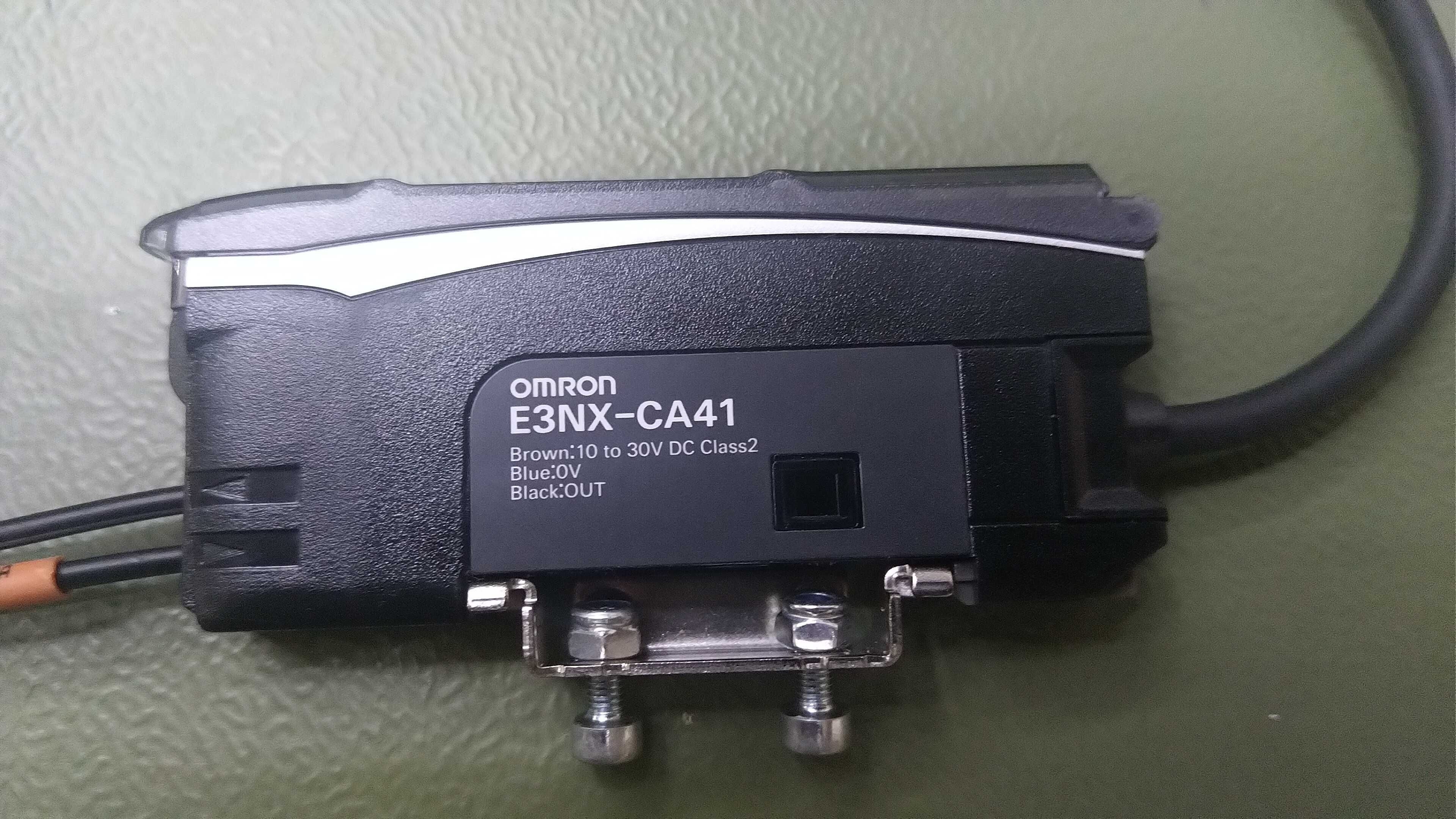 SENZORI Omron fiber sensor E3NX-CA series / KEYENCE CZ-K1P