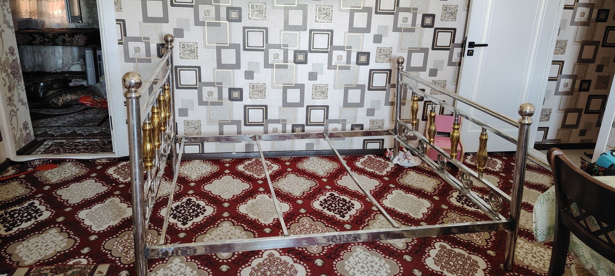 Спальный гарнитур нержавейка