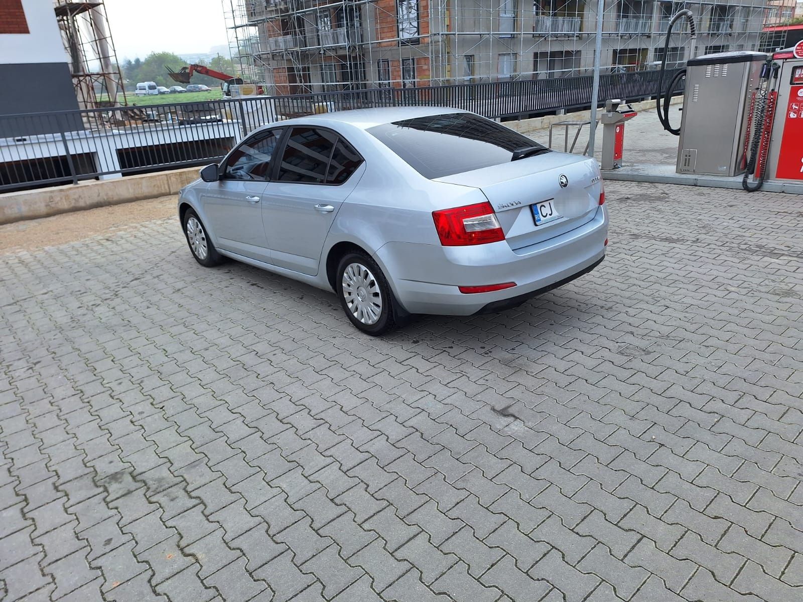 Vând Skoda Octavia 16 tdi