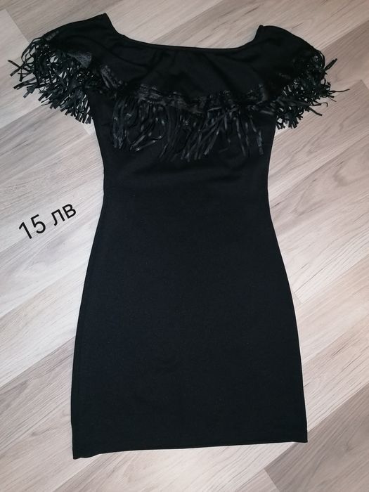 Черни къси рокли