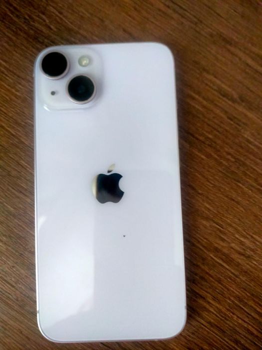 Айфон 14  в идеальном состоянии