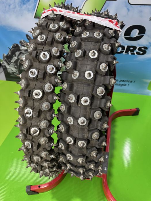 Set Anvelope Gheata Zapada Iarna Cuie Cross Enduro Offroad Teren Tepi