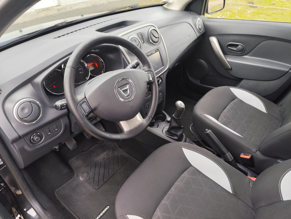 Dacia Sandero STEPWAY/AN 2015/Motor 0.900 BENZINA/90 cp