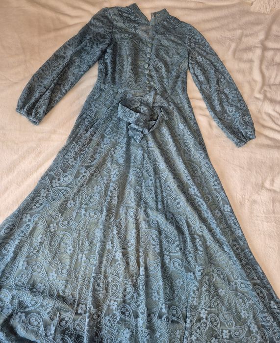 Продам платья 44-46 размера!!!