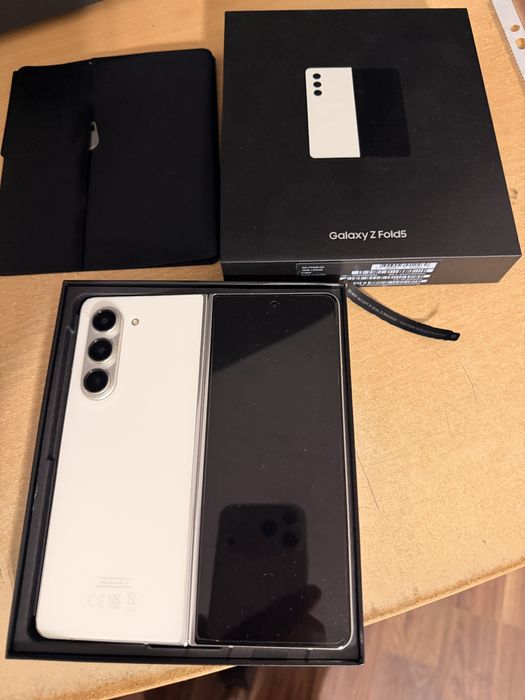 Samsung Galaxy Z fold 5