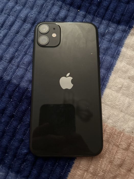 iphone11 в хорошем состояние