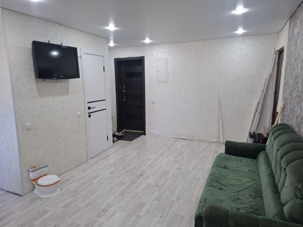 Продам 2 комнатную квартиру