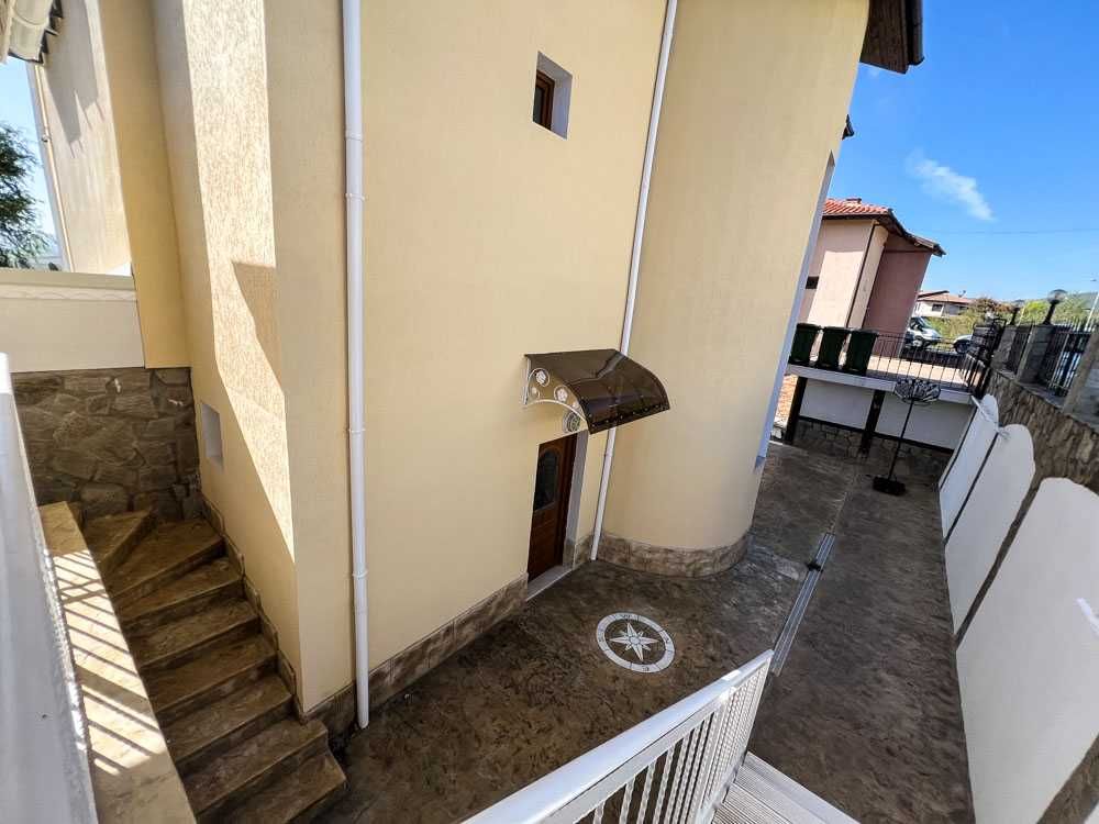 Продава се Къща в с. Кошарица, Област Бургас - 251 кв.м за 1315 €/кв.м - Снимка #4