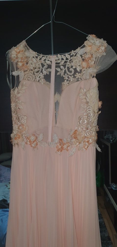 Rochie eleganta de ocazie