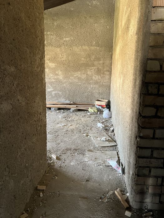 ДЕСКА бозорчаси тогрисида янги 94 квли дом сотилади