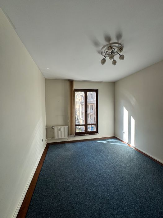 Продава се Четиристаен апартамент в София, Център - 120 кв.м за 4667 €/кв.м - Снимка #5